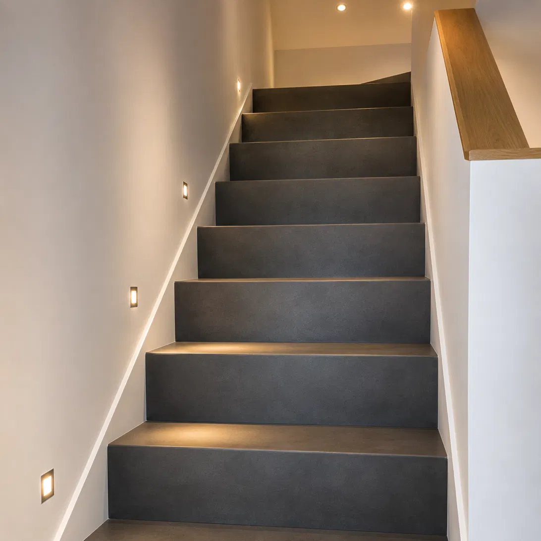 Renovierte Treppe mit Beton-Winkelstufen von Nonnast